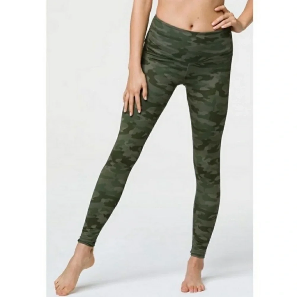 Onzie moss camo